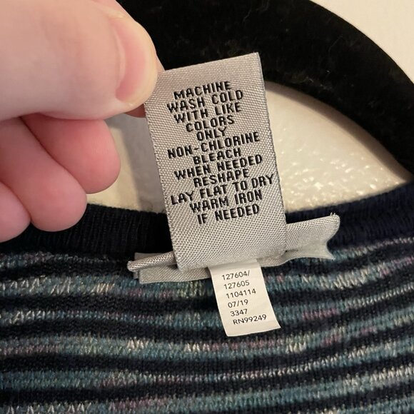 Catherines Womn Plus 4X 30/32W Navy Blue Striped Open Front Lightweight Cardigan - Picture 8 of 9